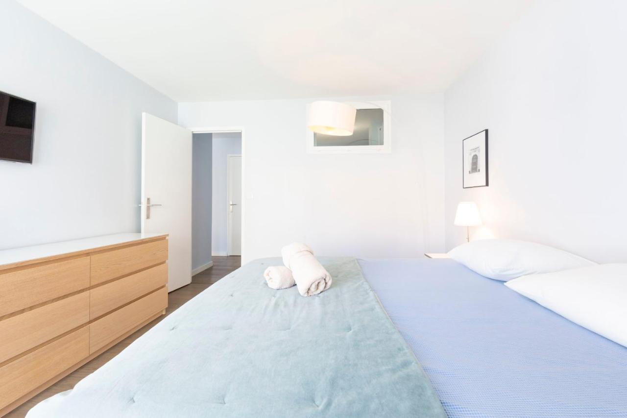 Modern Apartment 2 Bedrooms Quiet Terrace In A Palm Beach Area, 30 Meters From Seaside Cannes Exterior photo