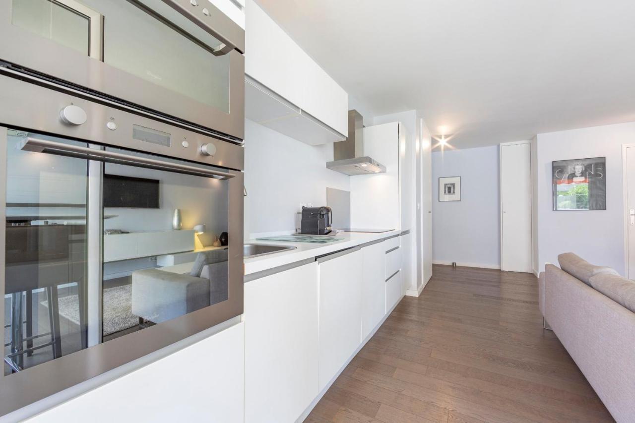 Modern Apartment 2 Bedrooms Quiet Terrace In A Palm Beach Area, 30 Meters From Seaside Cannes Exterior photo