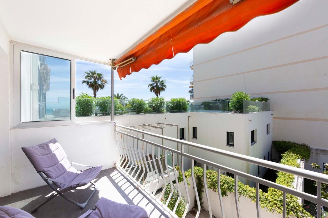 Modern Apartment 2 Bedrooms Quiet Terrace In A Palm Beach Area, 30 Meters From Seaside Cannes Exterior photo